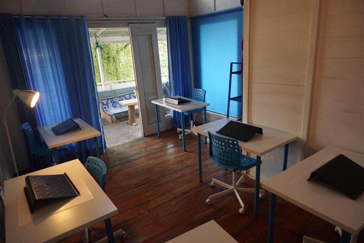Bed and Breakfast Salon de Nomad Gili T. Gili Trawangan Exterior foto