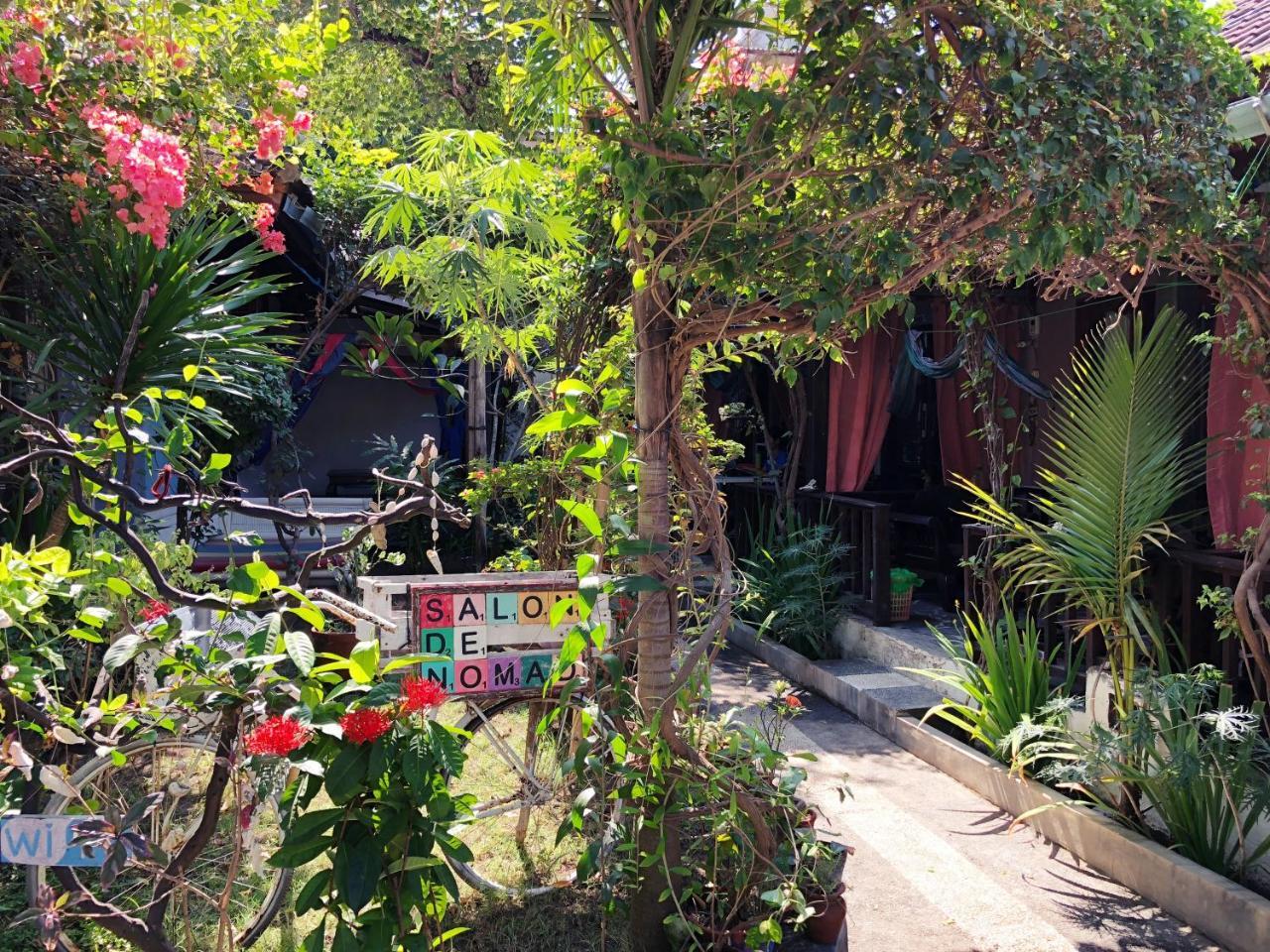 Bed and Breakfast Salon de Nomad Gili T. Gili Trawangan Exterior foto