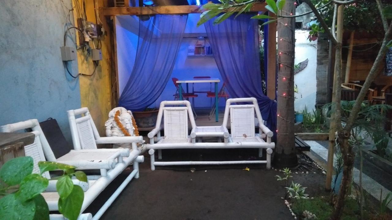 Bed and Breakfast Salon de Nomad Gili T. Gili Trawangan Exterior foto